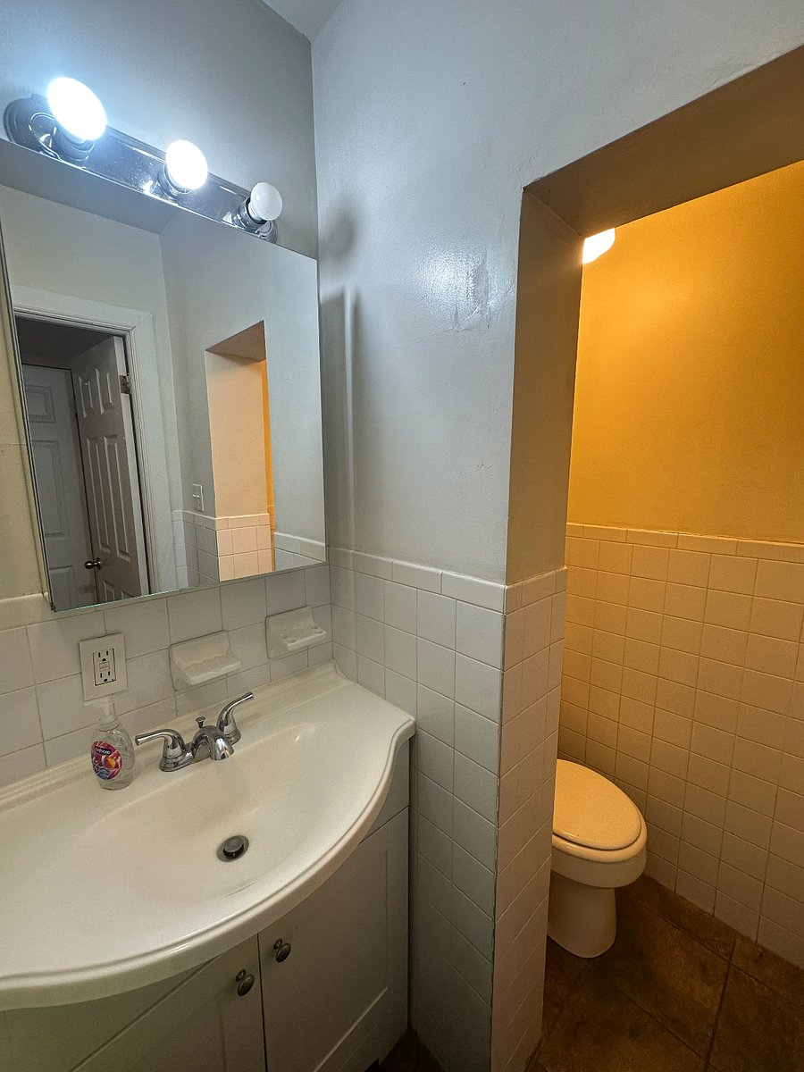 Furnished Finder property 1021360_1 photo 11