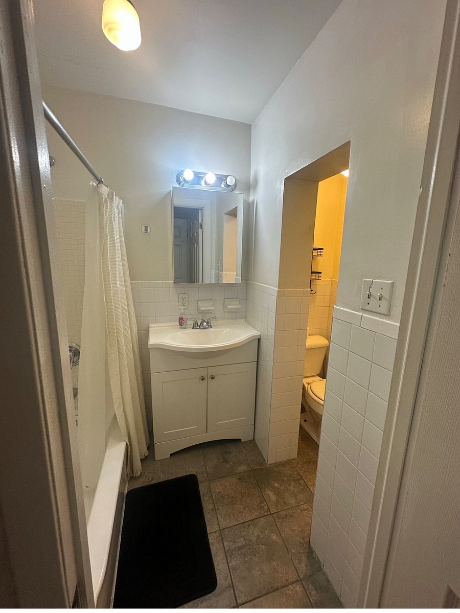 Furnished Finder property 1021360_1 photo 12