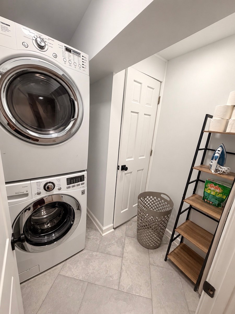 Furnished Finder property 1021361_1 photo 12