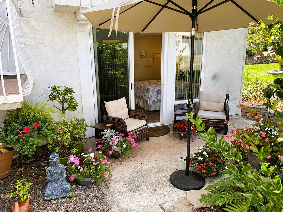 Private entrance with patio for relaxing