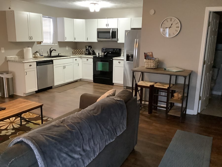 Furnished Finder property 1021386_1 photo 3