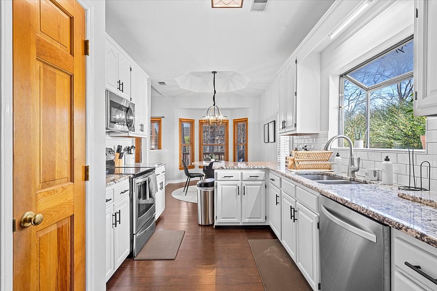 Furnished Finder property 1021405_1 photo 20