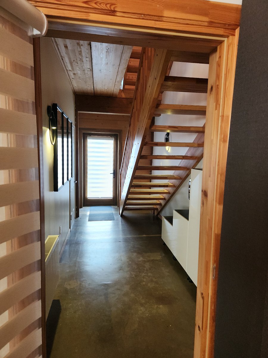 Furnished Finder property 1021438_1 photo 13