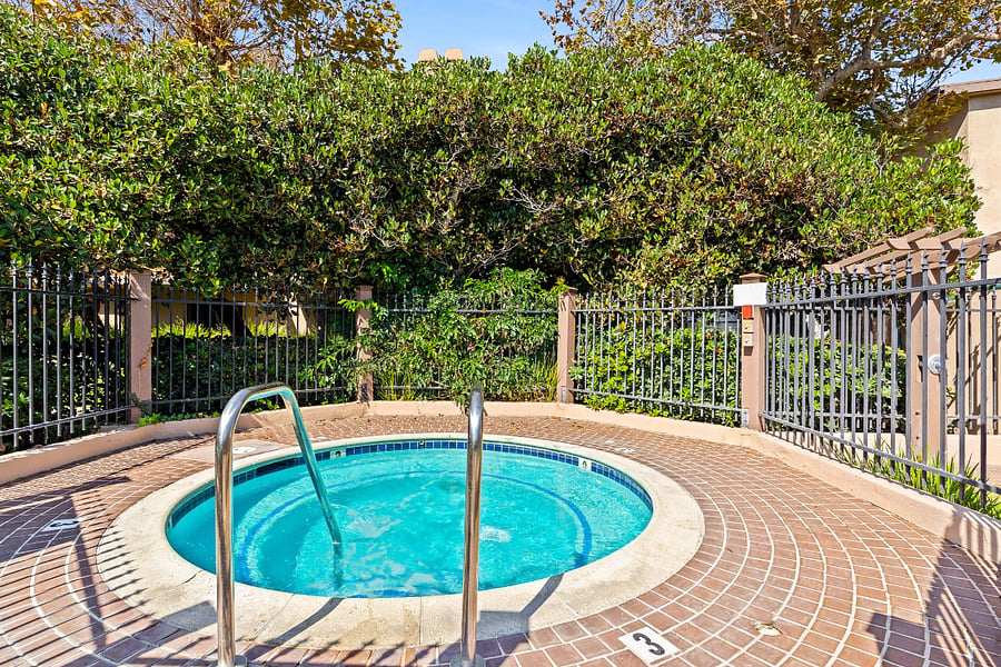 Furnished Finder property 1021443_1 photo 15