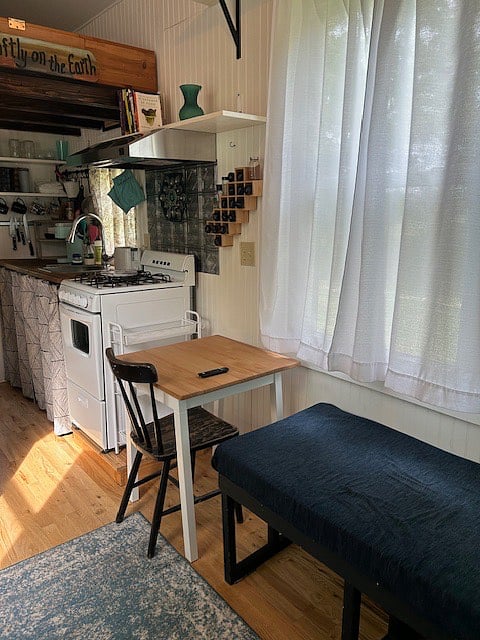 Furnished Finder property 1021448_1 photo 5