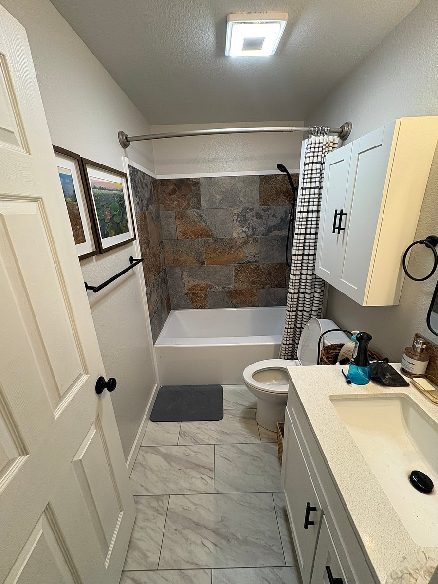 Furnished Finder property 1021457_1 photo 12