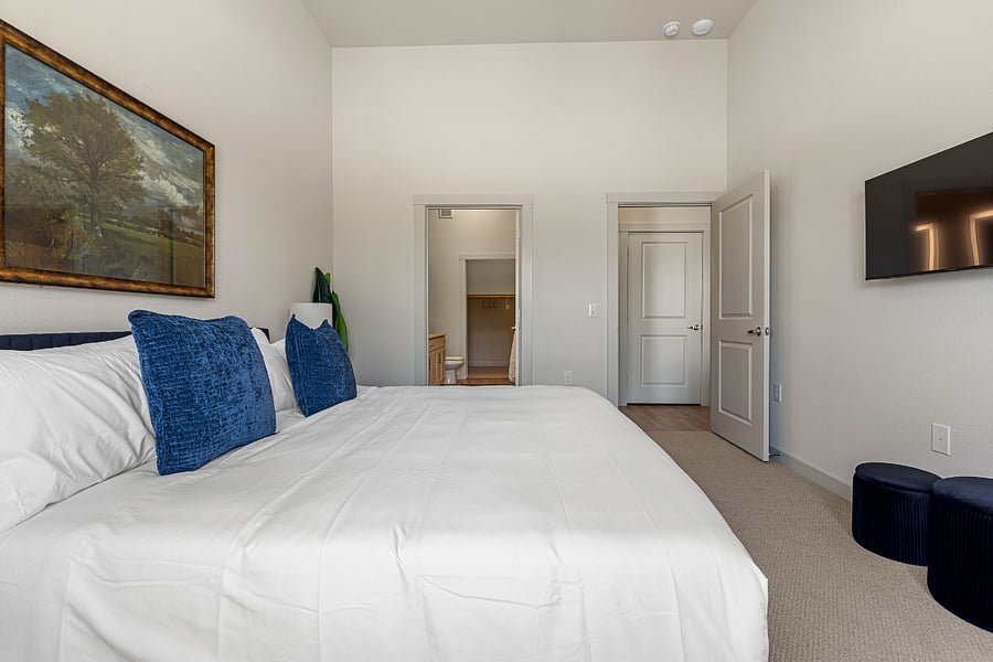 Furnished Finder property 1021470_2 photo 22