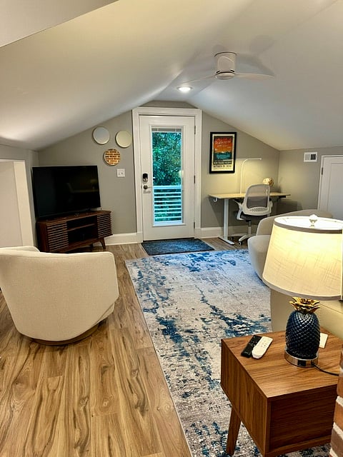 Furnished Finder property 1021481_1 photo 5