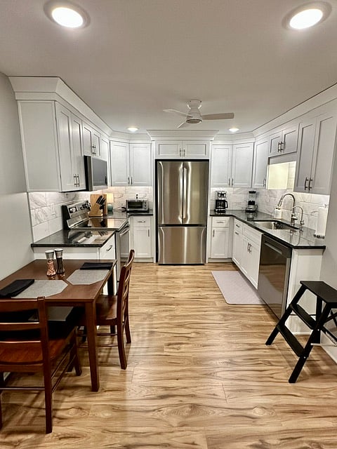 Furnished Finder property 1021481_1 photo 10