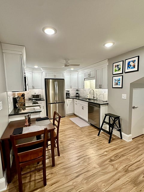Furnished Finder property 1021481_1 photo 11