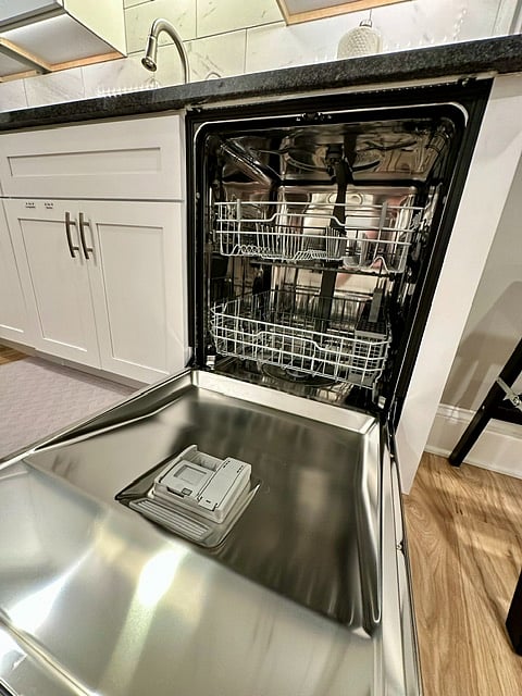 Furnished Finder property 1021481_1 photo 15