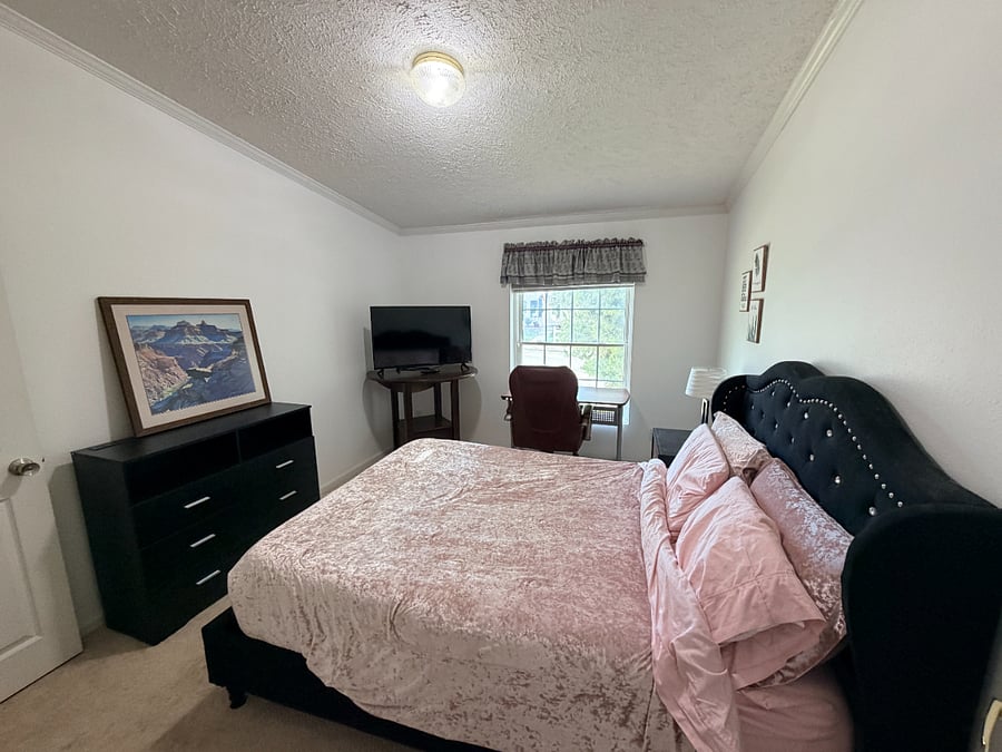 Furnished Finder property 1021512_1 photo 8