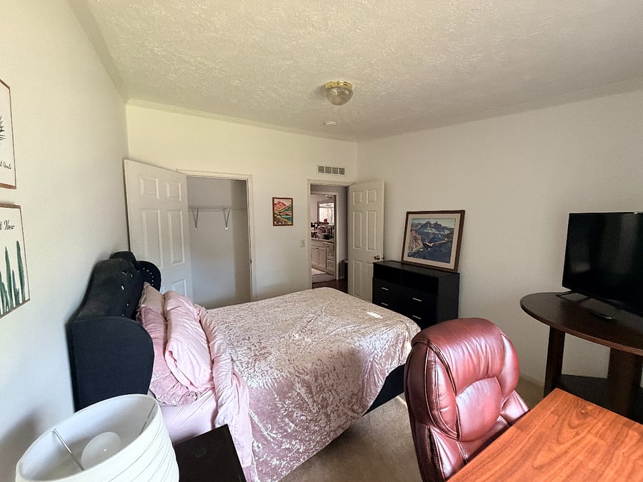 Furnished Finder property 1021512_1 photo 9