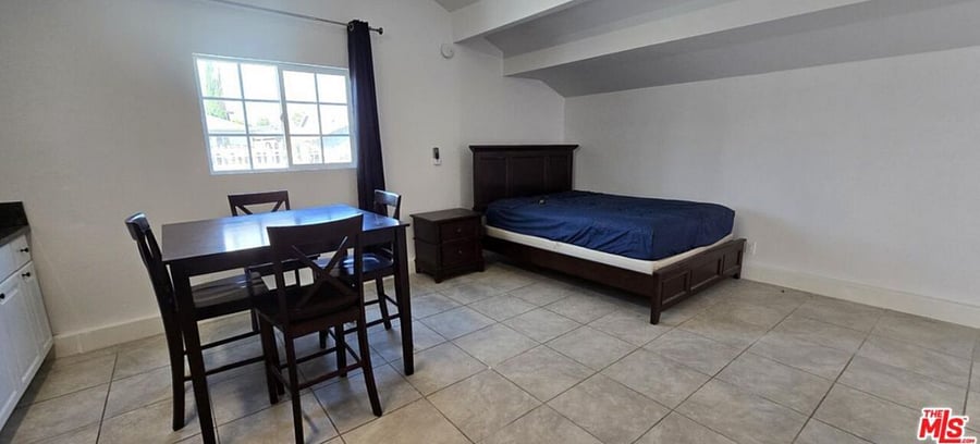 Furnished Finder property 1021534_1 photo 3