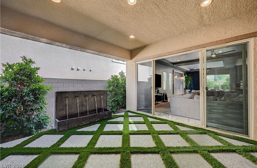 Furnished Finder property 1021538_1 photo 13