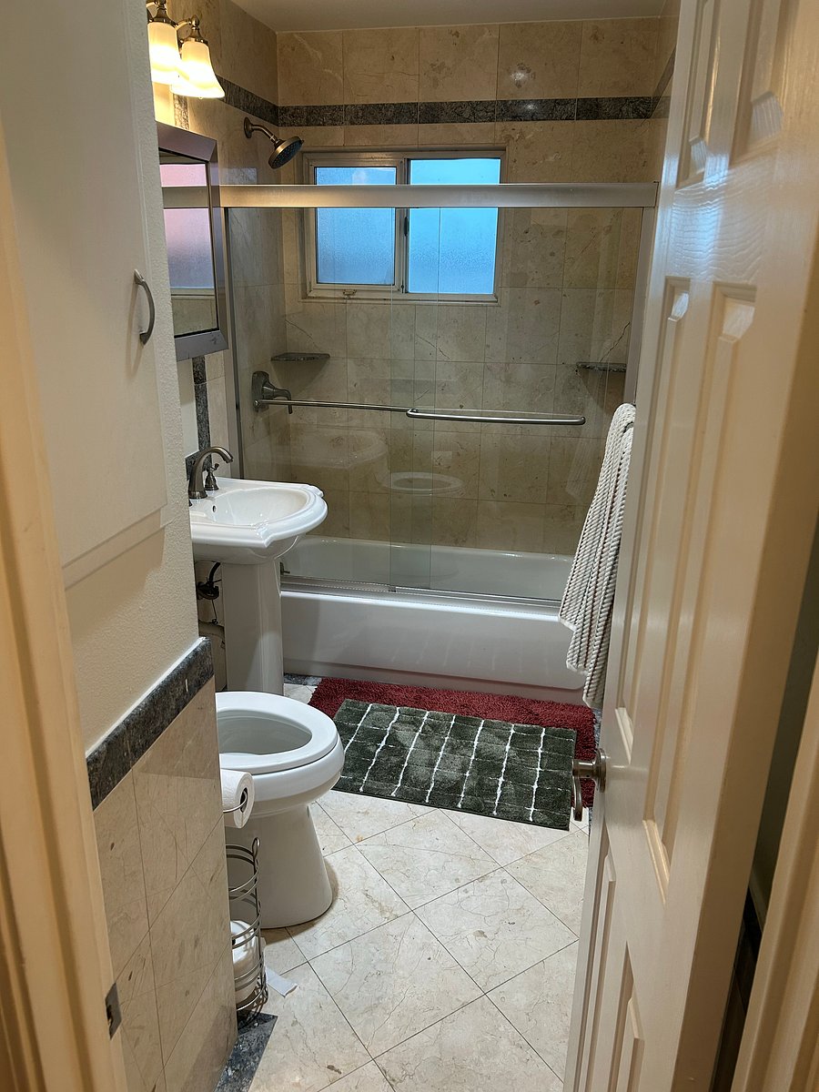 Furnished Finder property 1021547_1 photo 8
