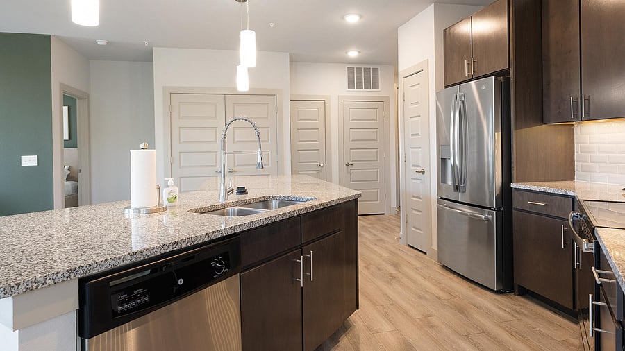 Furnished Finder property 1021559_1 photo 9