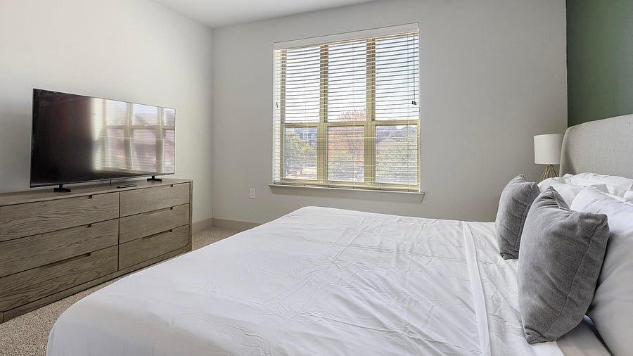 Furnished Finder property 1021559_9 photo 12