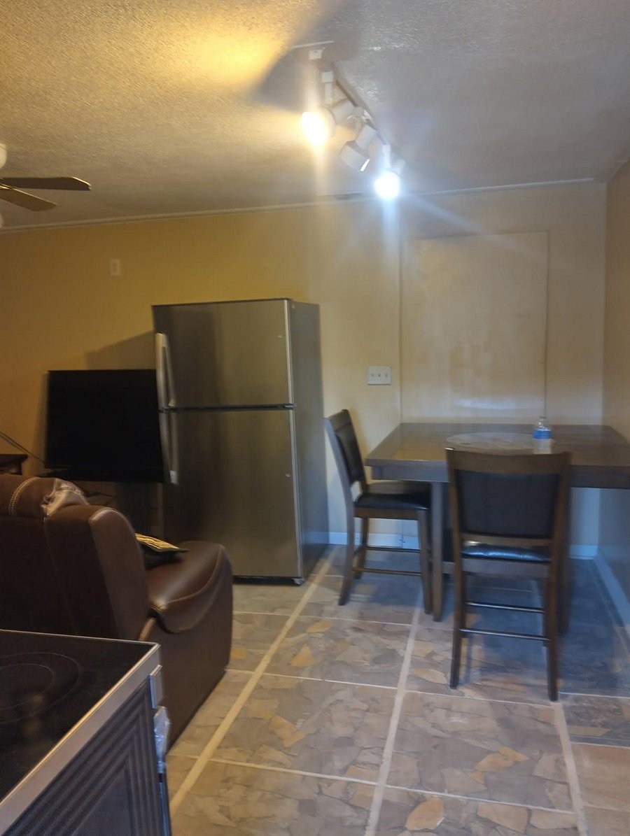 Furnished Finder property 1021590_1 photo 6