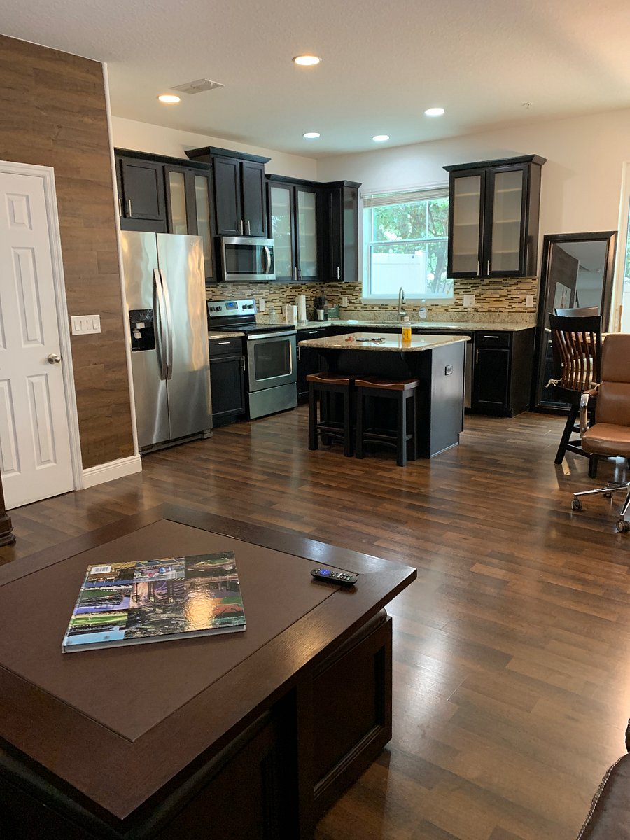 Furnished Finder property 1021608_1 photo 3
