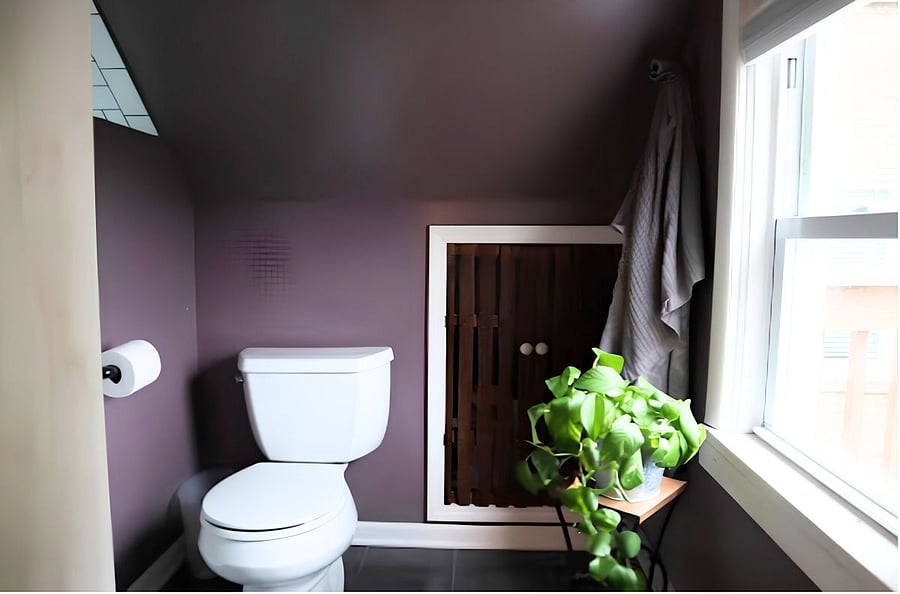Separate room for toilet and shower.