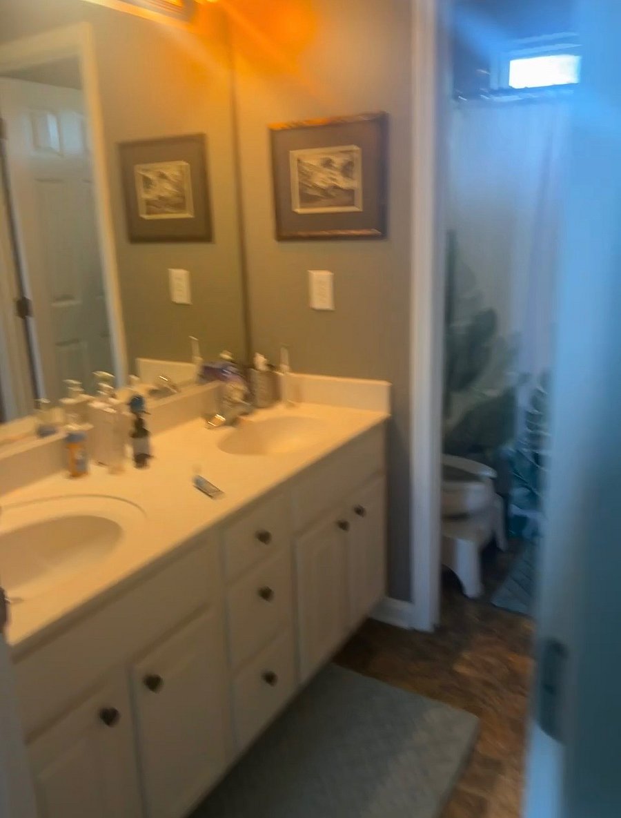 Furnished Finder property 1021659_1 photo 2
