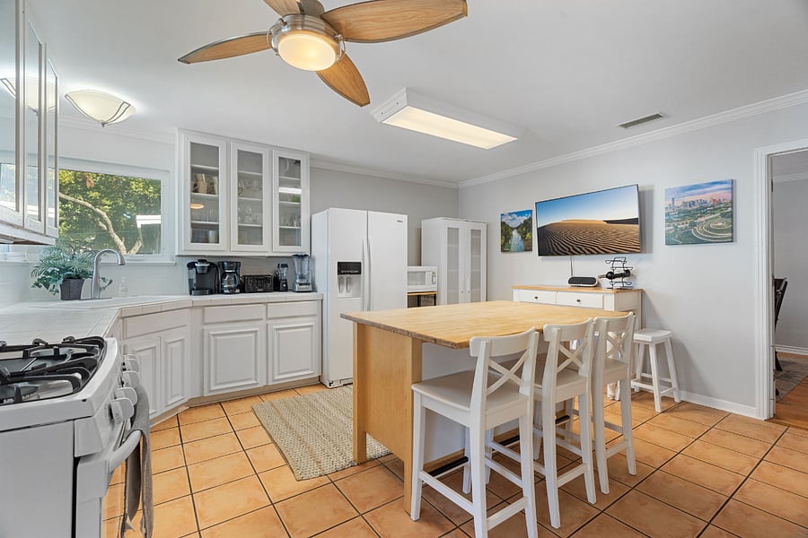 Furnished Finder property 1021666_1 photo 13