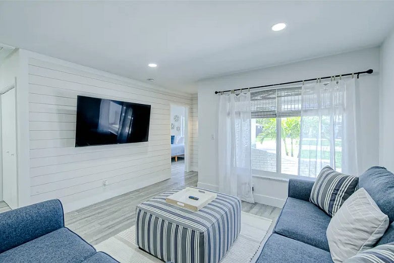 Furnished Finder property 1021669_1 photo 9
