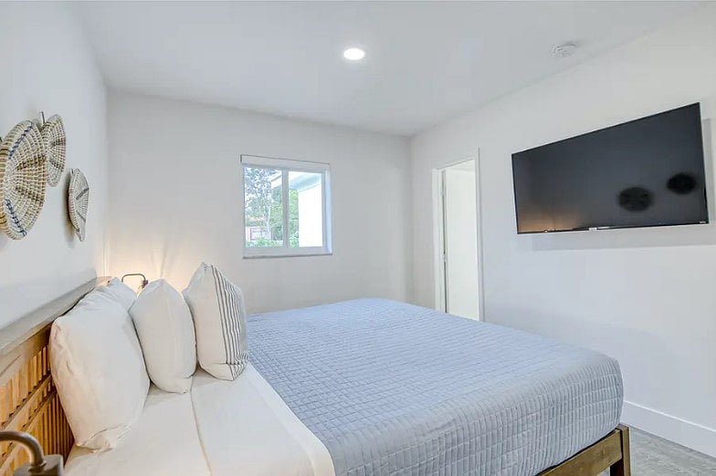 Furnished Finder property 1021669_1 photo 14