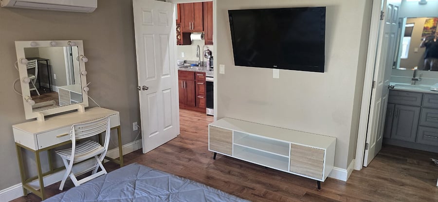 Furnished Finder property 1021671_1 photo 11