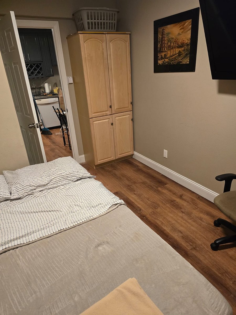 Furnished Finder property 1021671_1 photo 34