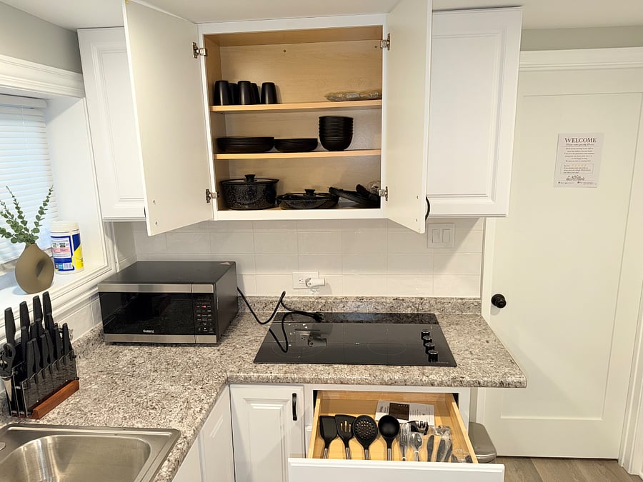 Furnished Finder property 1021689_1 photo 3