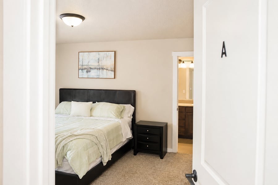 Furnished Finder property 1021697_1 photo 3