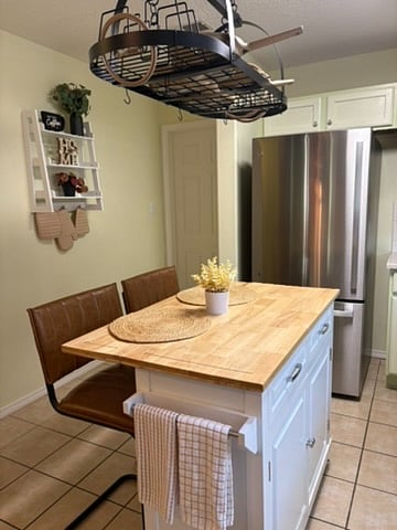 Furnished Finder property 1021707_1 photo 3