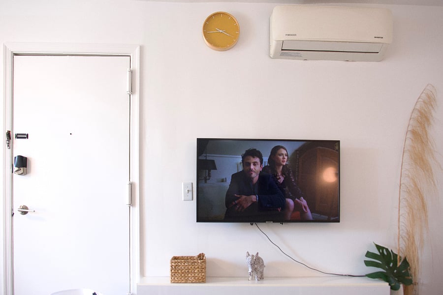 TV