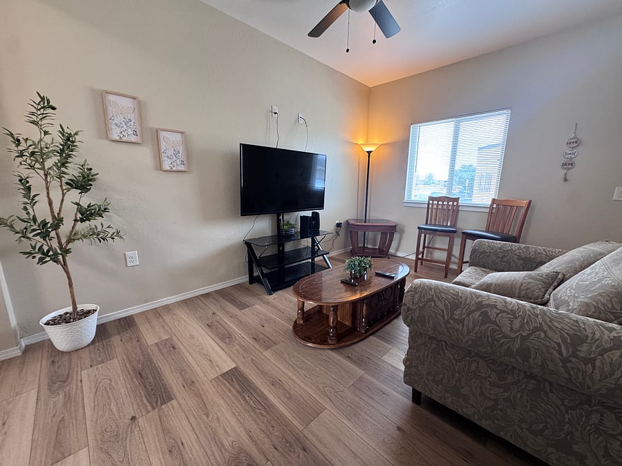 Furnished Finder property 1021727_1 photo 17