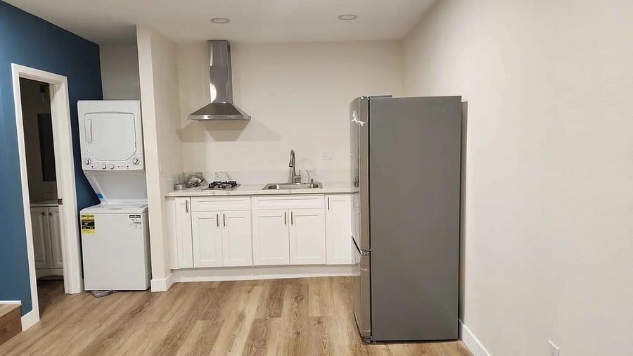 Furnished Finder property 1021748_1 photo 9