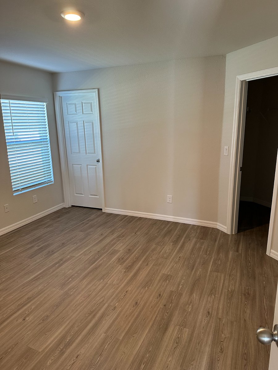 Furnished Finder property 1021755_1 photo 7