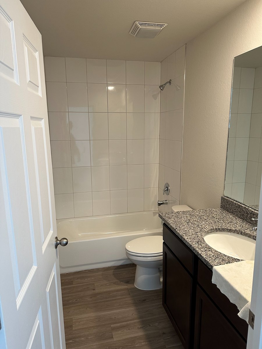 Furnished Finder property 1021755_1 photo 8
