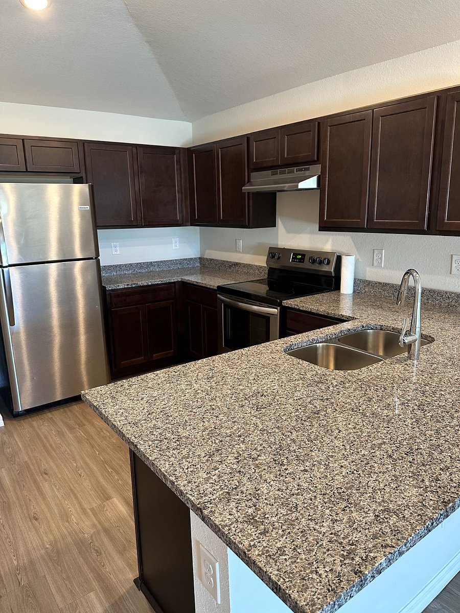 Furnished Finder property 1021755_1 photo 9