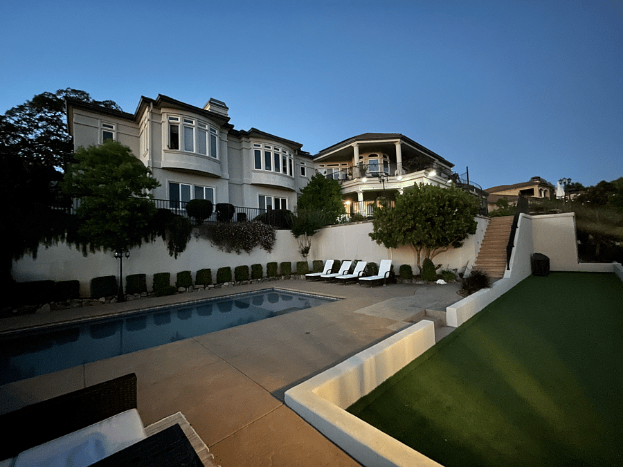 Furnished Finder property 1021795_1 photo 3