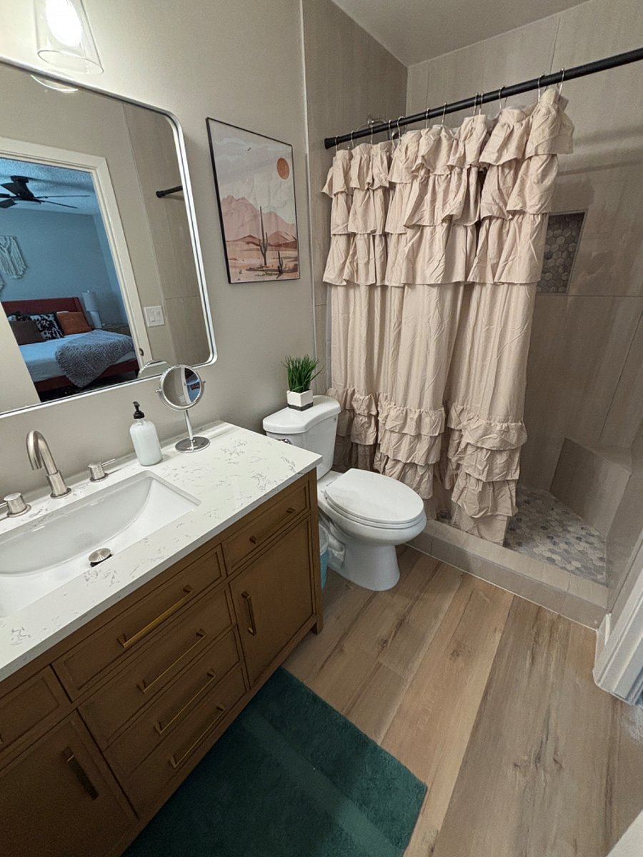 Primary ensuite bath