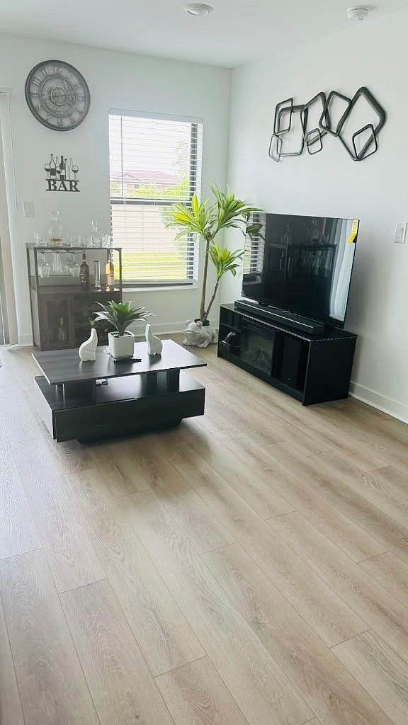 Furnished Finder property 1021799_1 photo 16