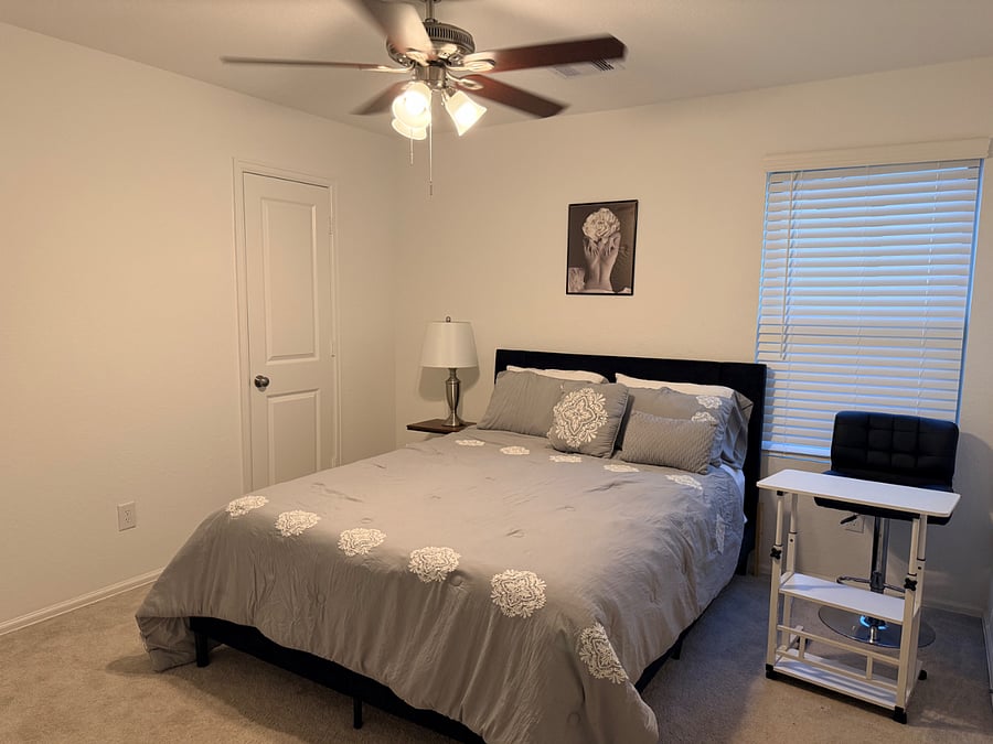 Furnished Finder property 1021800_1 photo 3