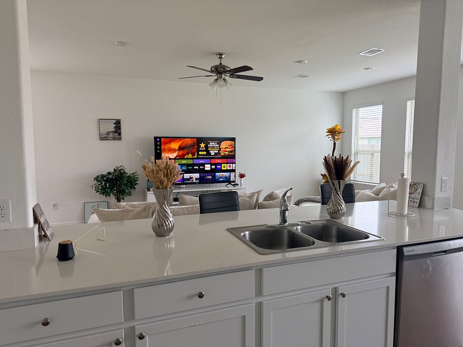 Furnished Finder property 1021800_1 photo 7