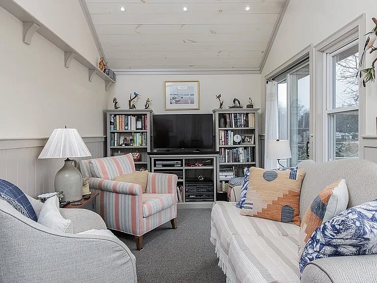 Furnished Finder property 1021802_1 photo 15