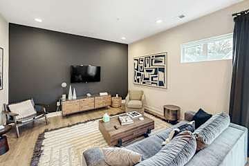 Furnished Finder property 1021803_1 photo 5