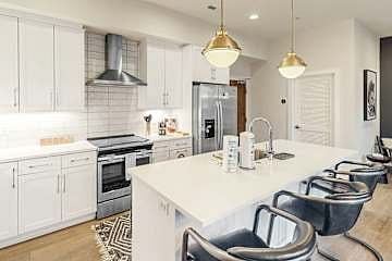 Furnished Finder property 1021803_1 photo 8