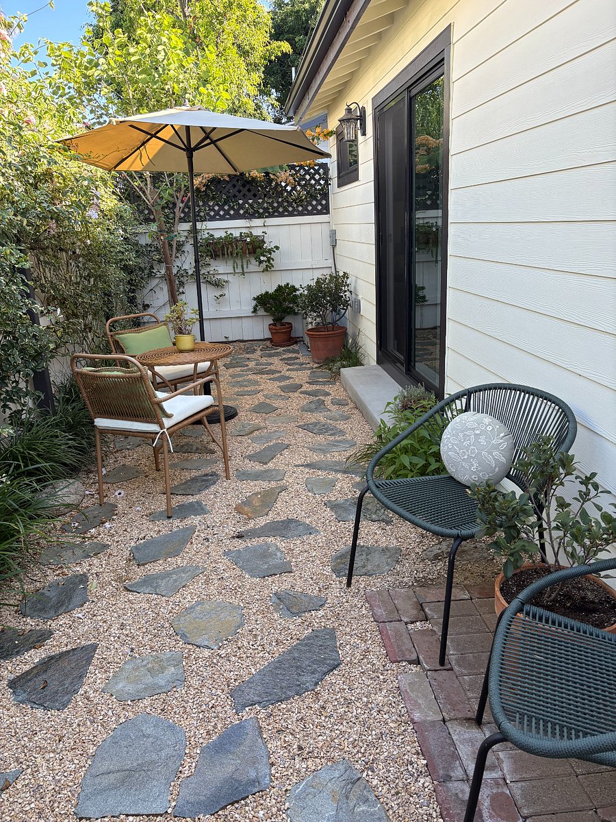 Private garden patio