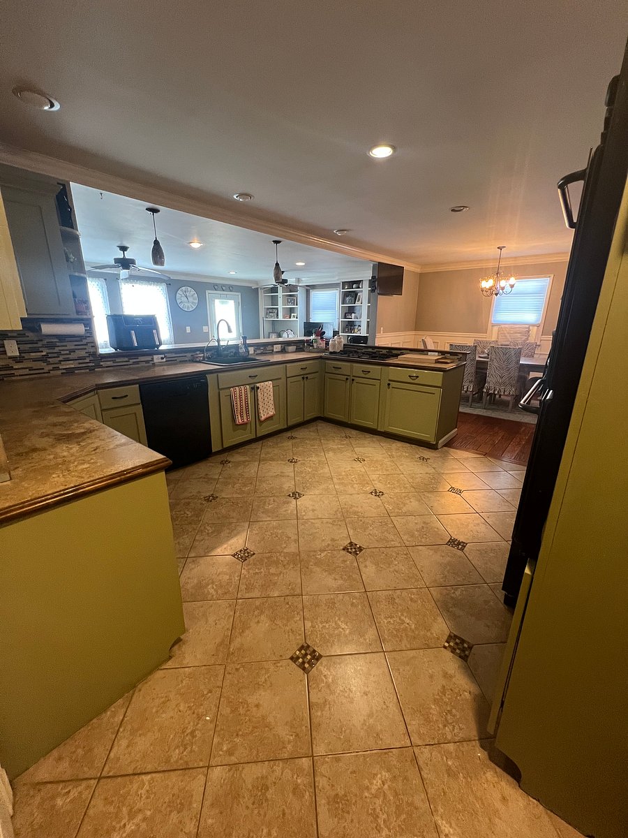 Furnished Finder property 1021843_1 photo 11